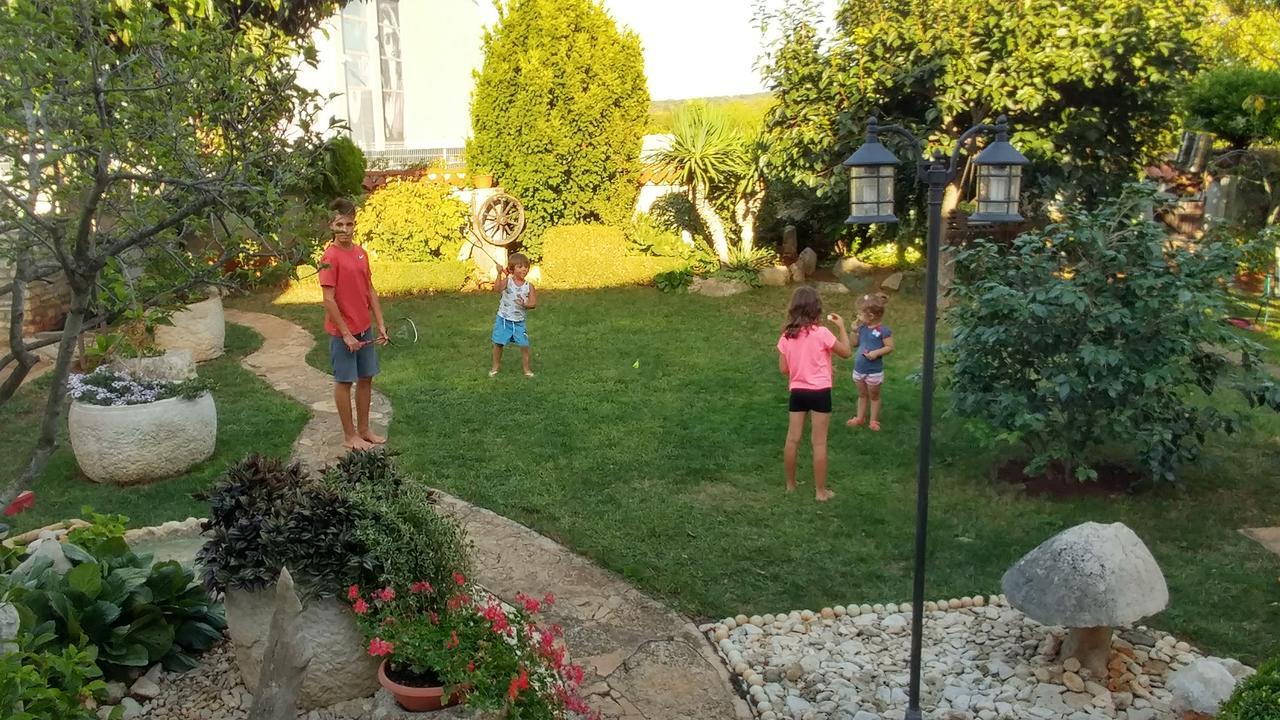 Apartmani Villa Otilija Porec Bagian luar foto