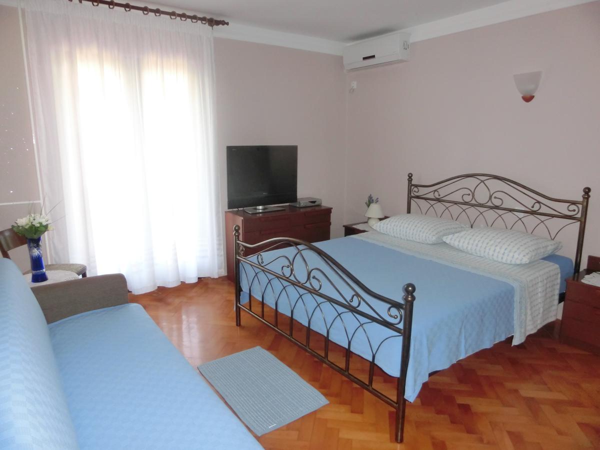 Apartmani Villa Otilija Porec Bagian luar foto