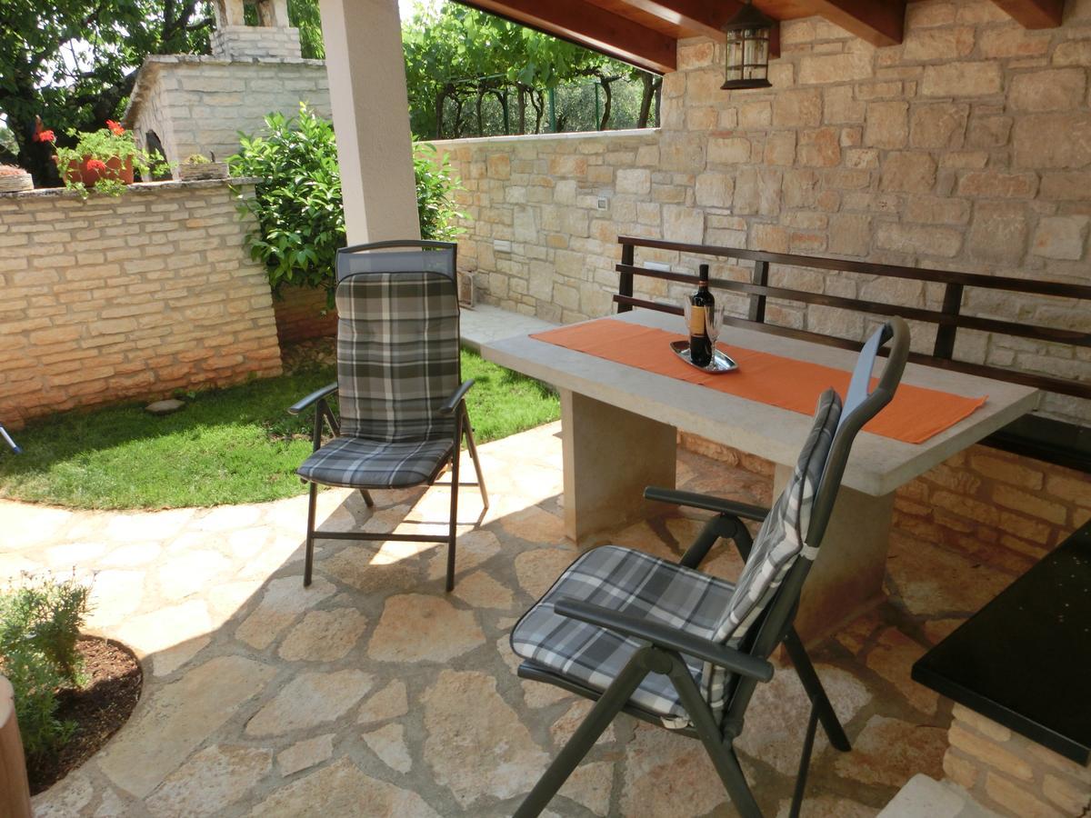Apartmani Villa Otilija Porec Bagian luar foto