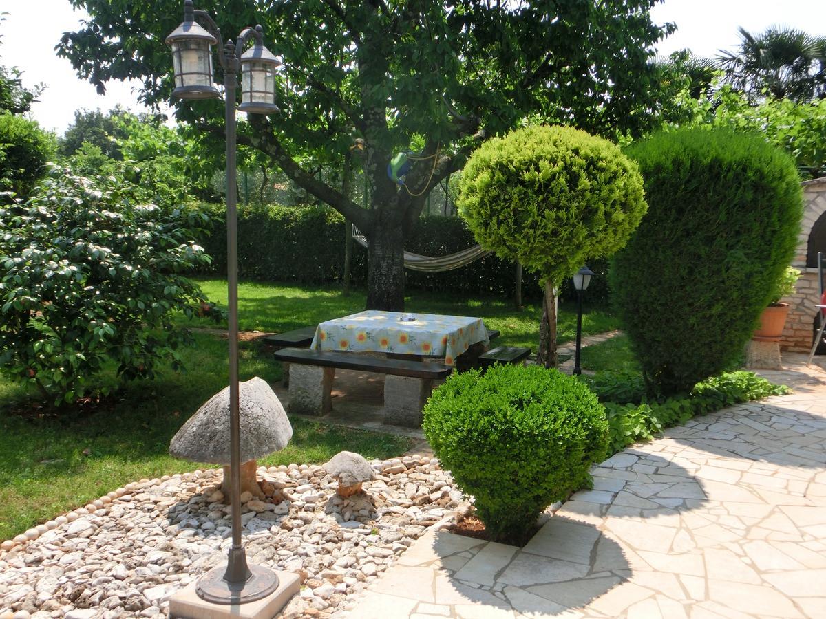 Apartmani Villa Otilija Porec Bagian luar foto