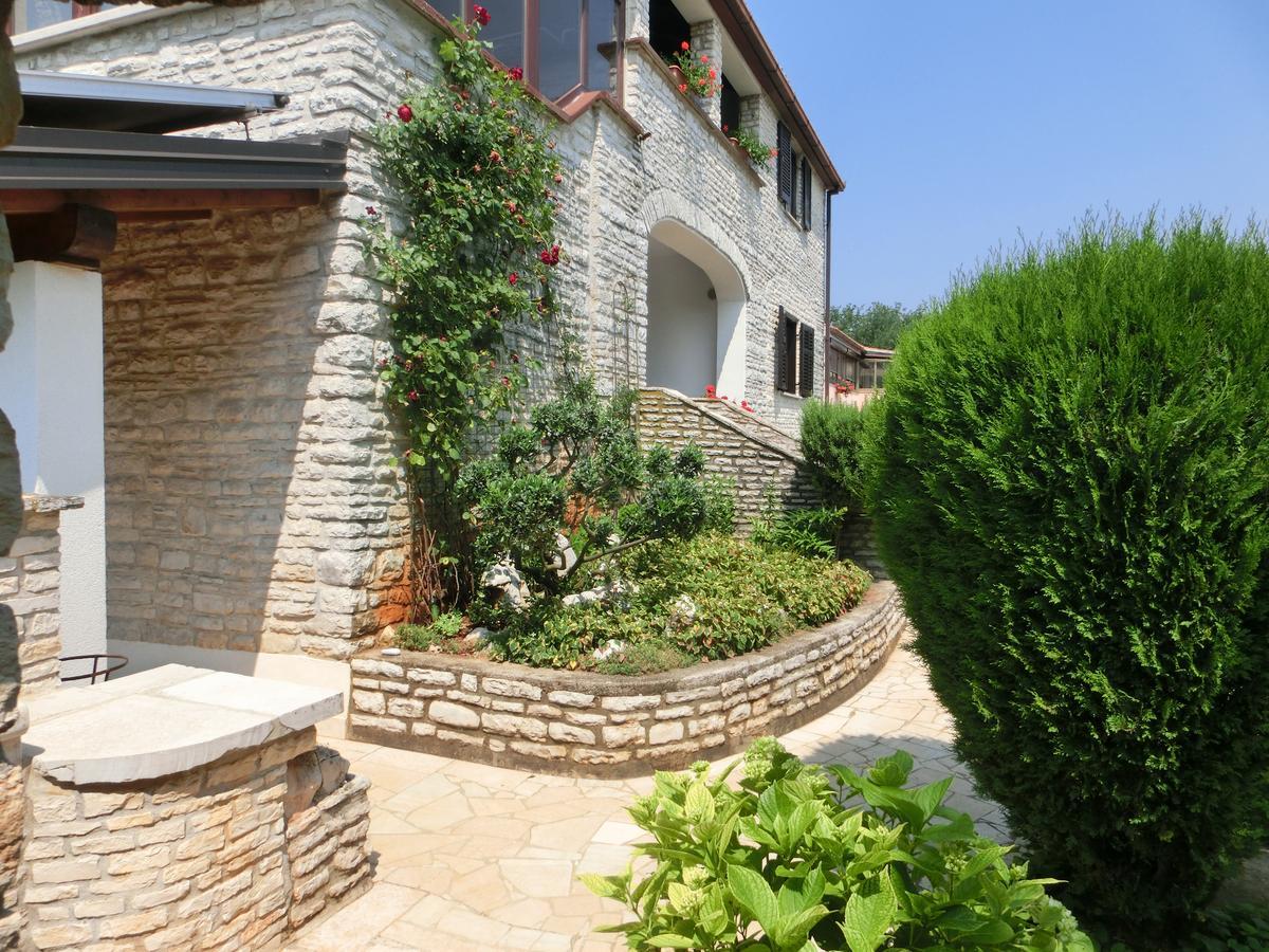 Apartmani Villa Otilija Porec Bagian luar foto