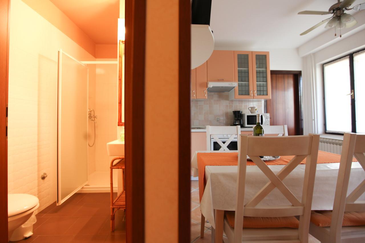 Apartmani Villa Otilija Porec Bagian luar foto